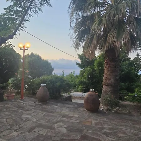 Spitikariotiko Garden
